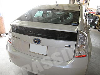 トヨタ  プリウス